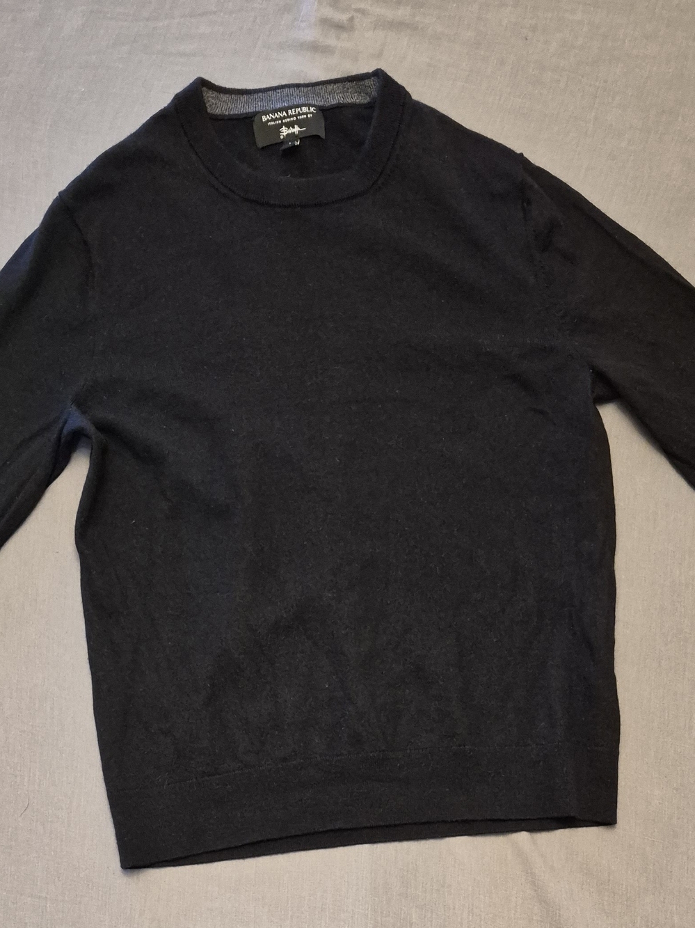 Banana Republic Men's Black Crewneck Sweater Large Italian Merino Yarn